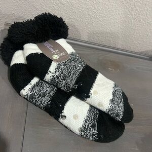 Secret Treasures Black and White Fuzzy Socks